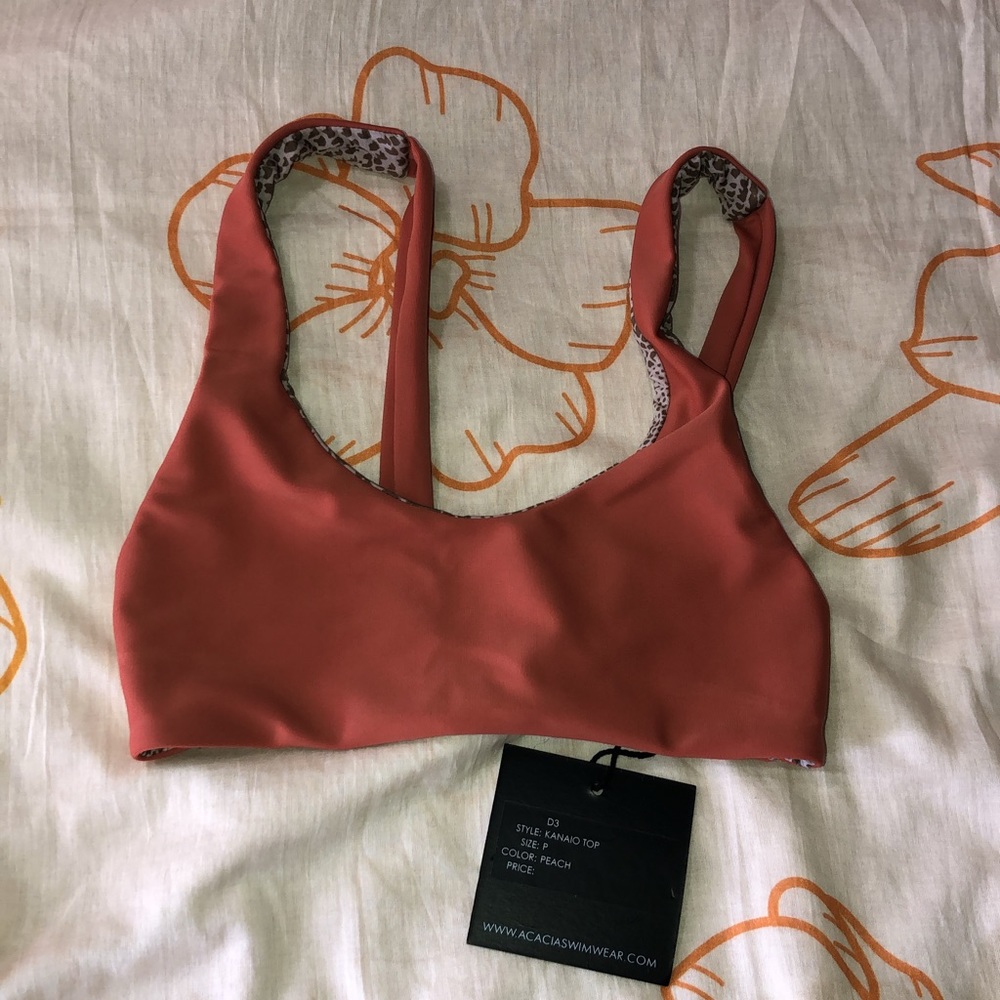 Acacia kanaio top